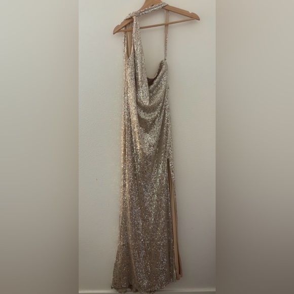 ieena for Mac duggal Sequined One Shoulder Draped Back Gown - Picture 4 of 8